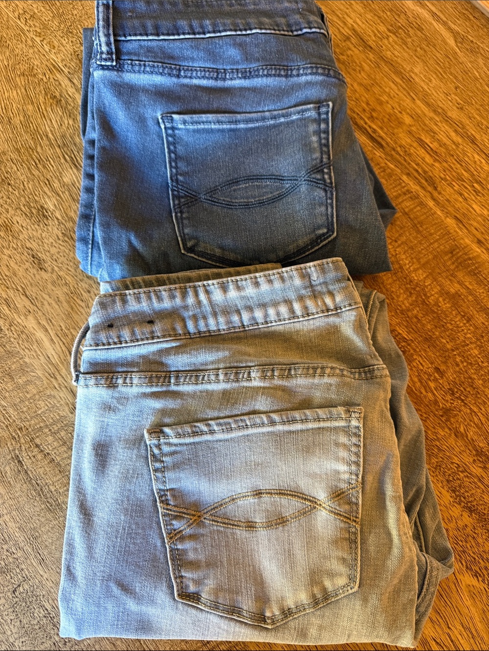 Abercrombie & Fitch Two-Tone Straight Leg Jeans in Dark Blue and Light Blue